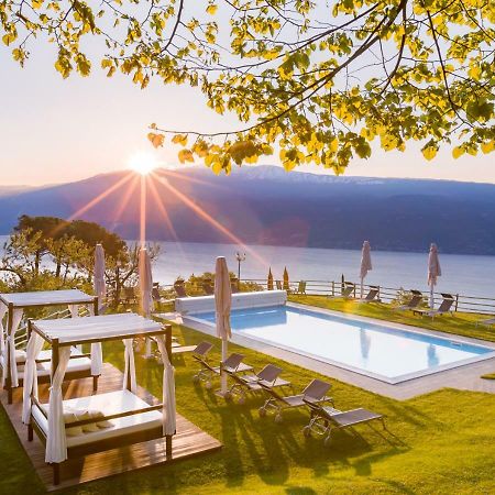 Boutique Hotel Villa Sostaga Gargnano Exterior foto